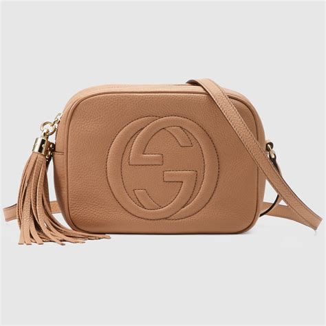 gucci soho disco bag beige.